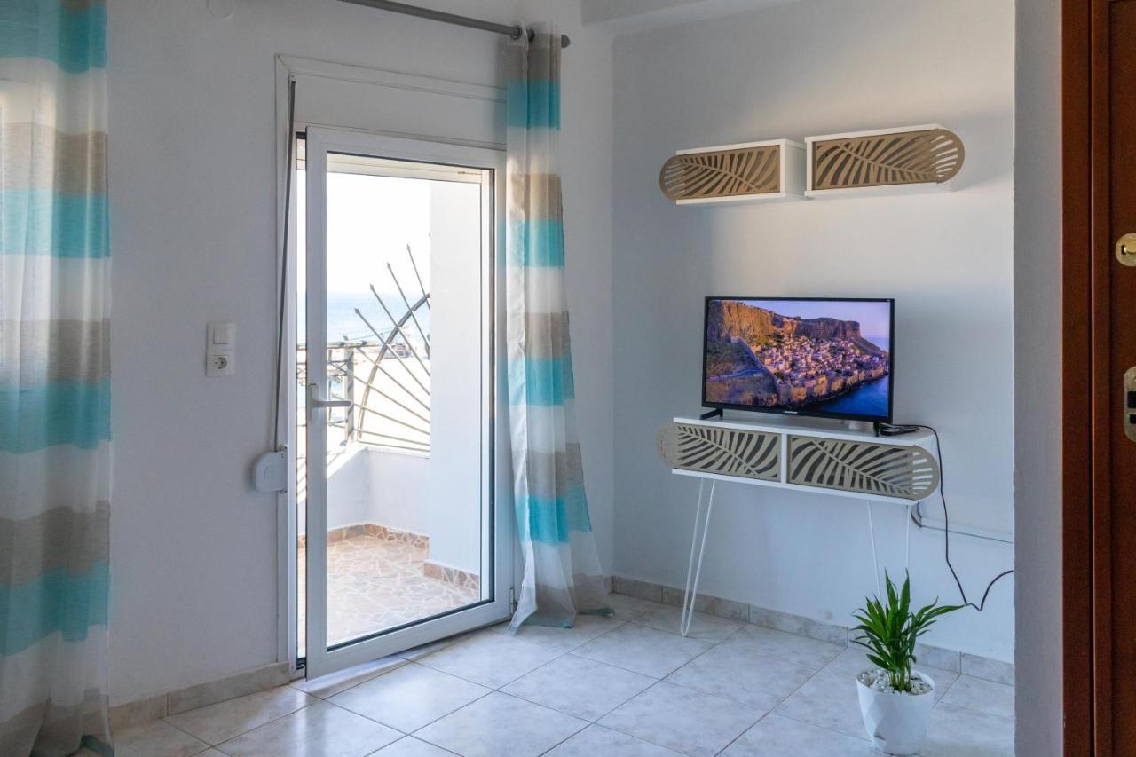 Lovely Sea View Apartment At The Heart Of The Town Ierápetra Buitenkant foto
