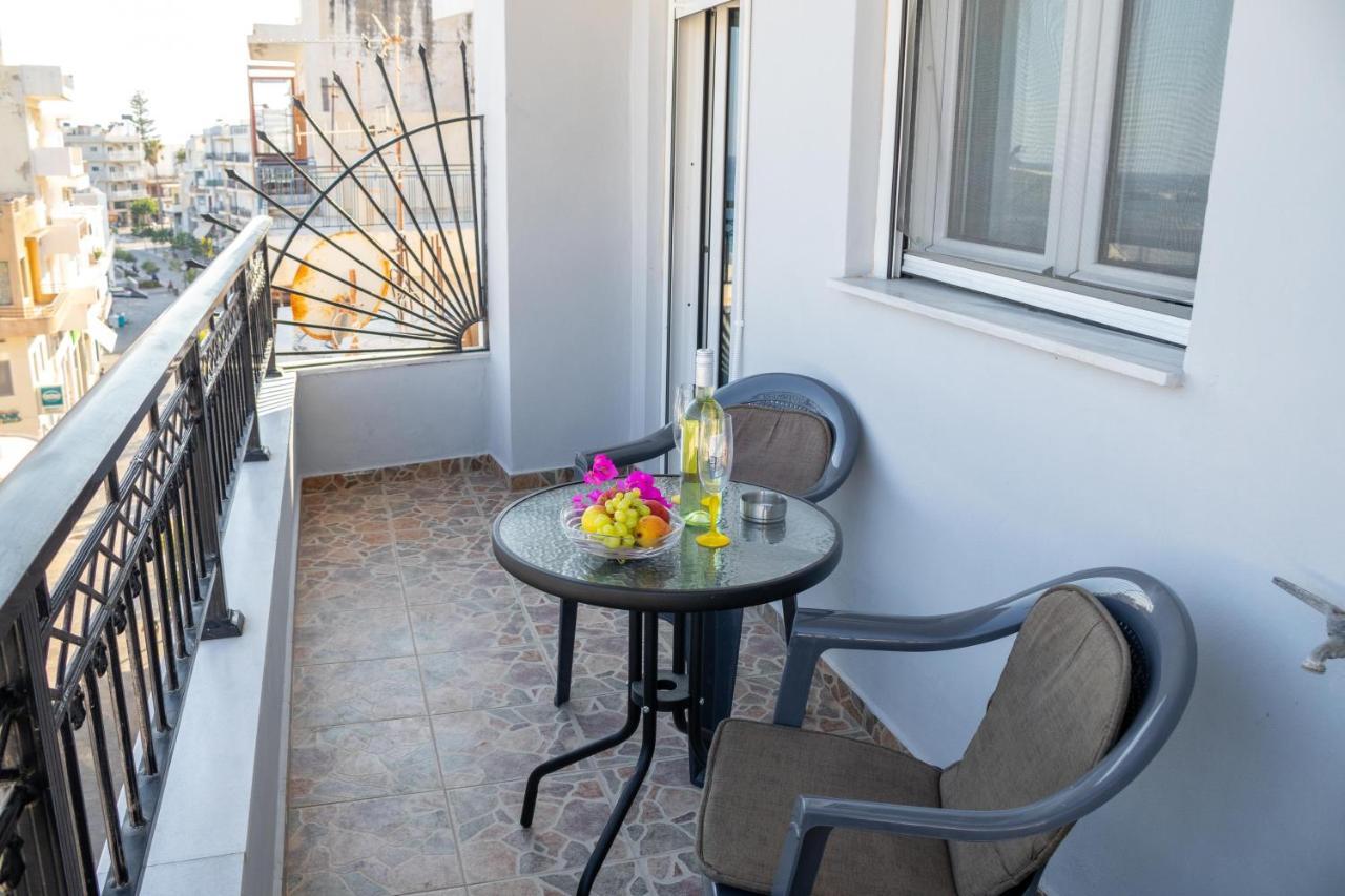 Lovely Sea View Apartment At The Heart Of The Town Ierápetra Buitenkant foto