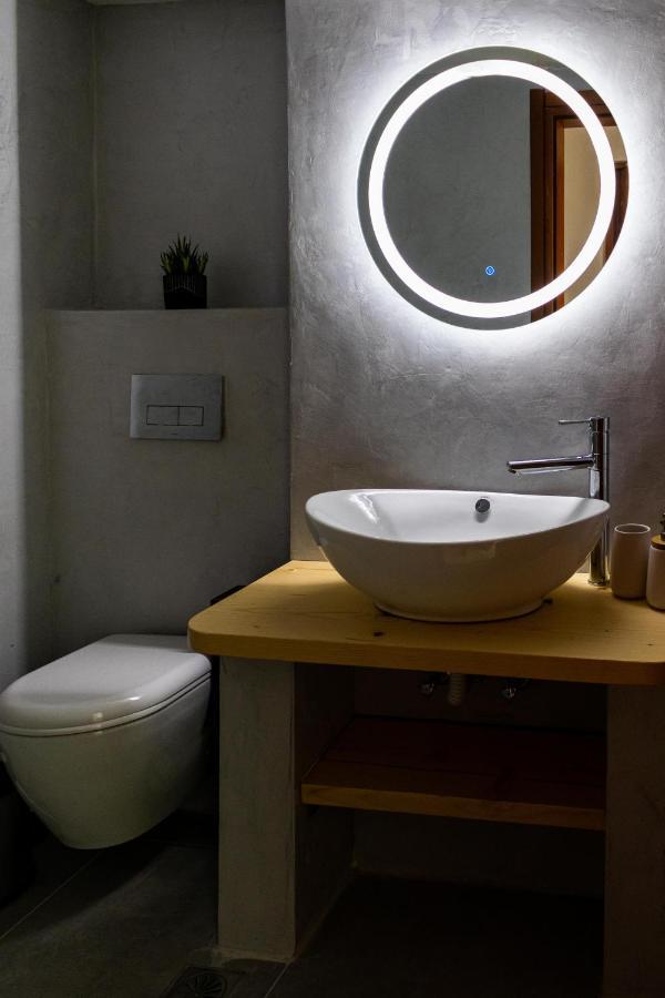 Lovely Sea View Apartment At The Heart Of The Town Ierápetra Buitenkant foto